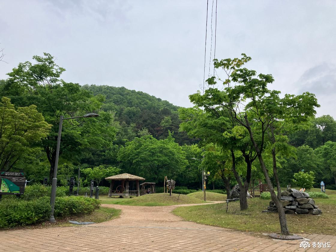 충청남도 천안시 월봉공원 전경