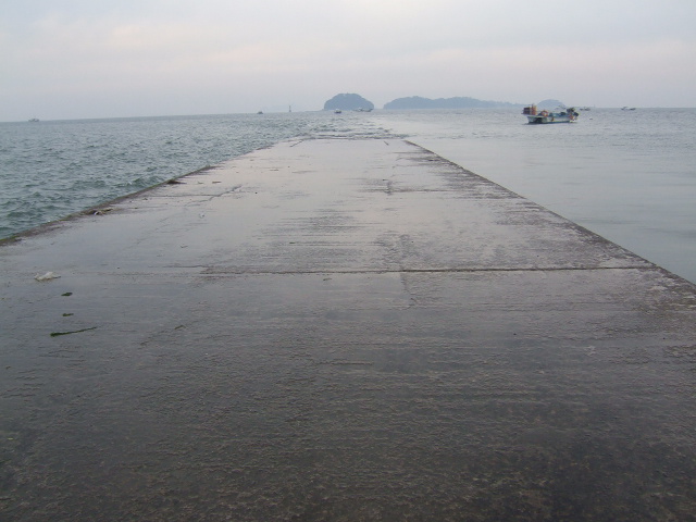 당진 용무치항에서 한적한 바다 산책 사진