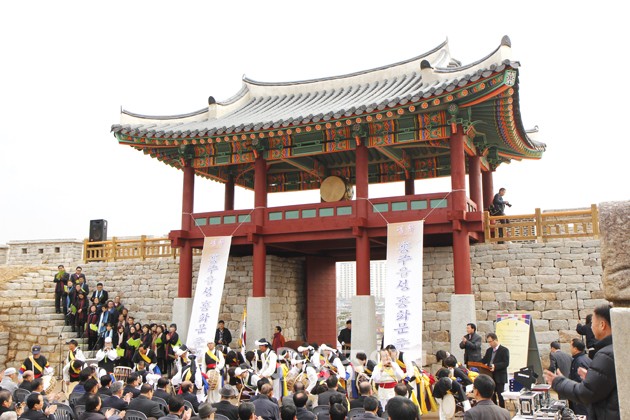 홍주성 이미지