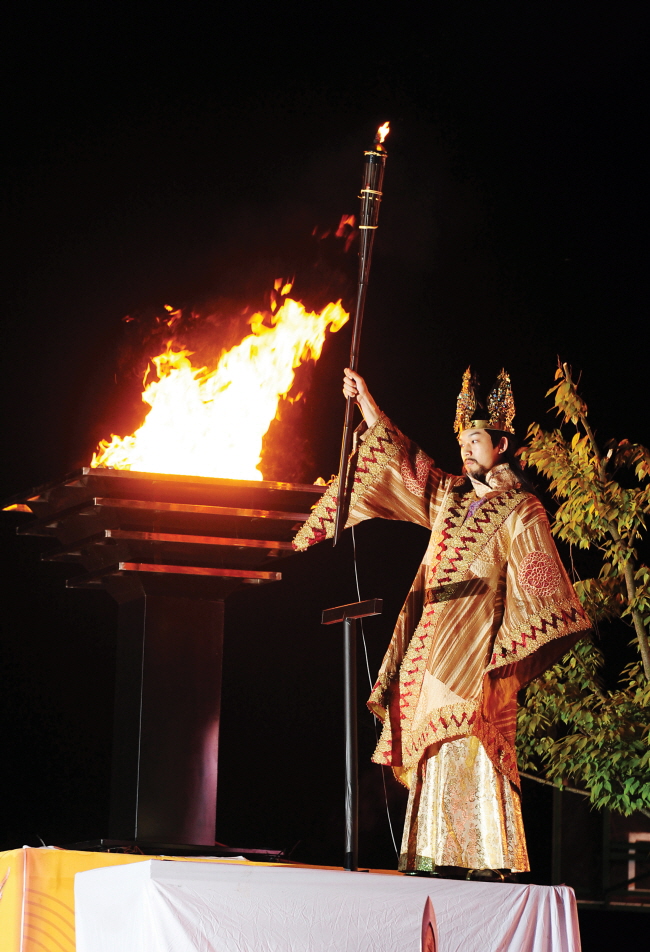 2013 Baekje Cultural Festival 1400-year-old kingdom revives in Gongju and Buyeo
