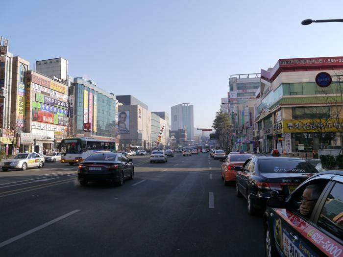 만맘로 거리인 천인시 터미널사거리~천안역 구간