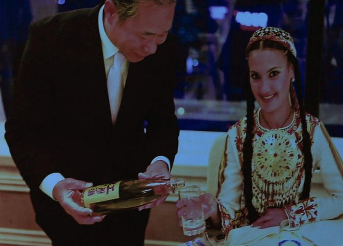 청와대에서 ASEM 건배주로 이름날린 세계적 명주 사진