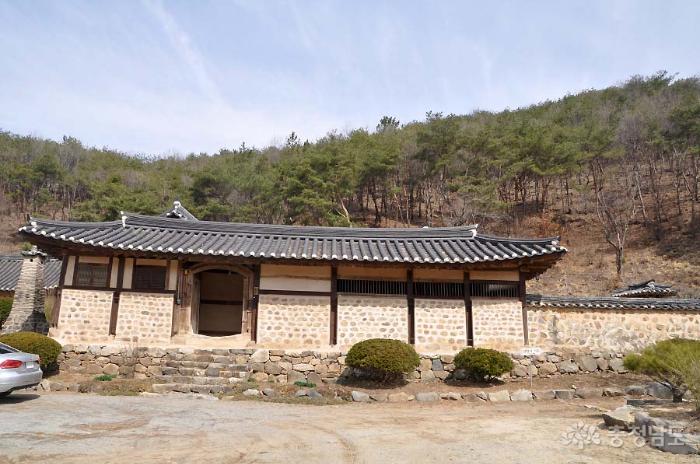 조선시대 여자가 지은 멋스러운 고택, 이남규선생 고택 사진