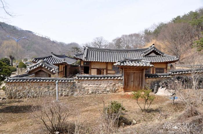 조선시대 여자가 지은 멋스러운 고택, 이남규선생 고택 사진