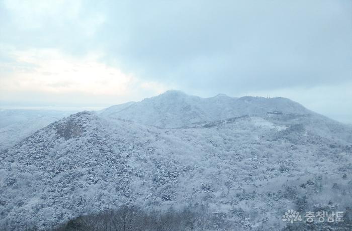 아산 영인산 눈꽃세상 사진