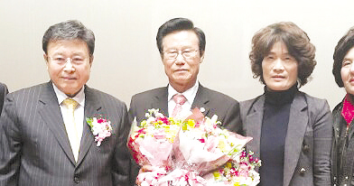 송덕빈 의원, 민주평통 의장(대통령) 표창
