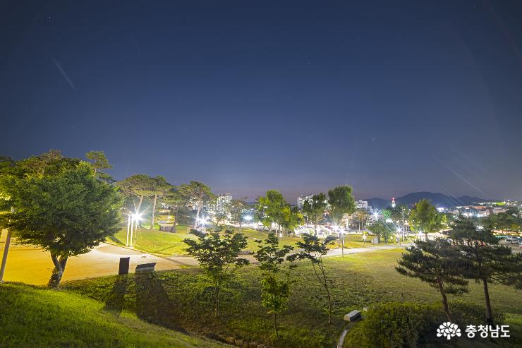 홍성 홍주성, 한여름밤 즐기는 산책 사진