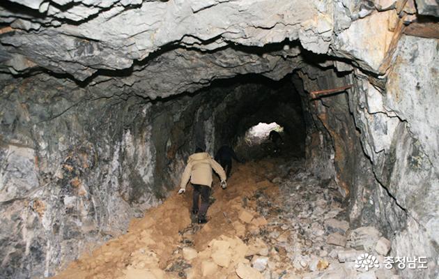 충남 석면피해 실태·대책? 아시아 최대 ‘광천석면광산’