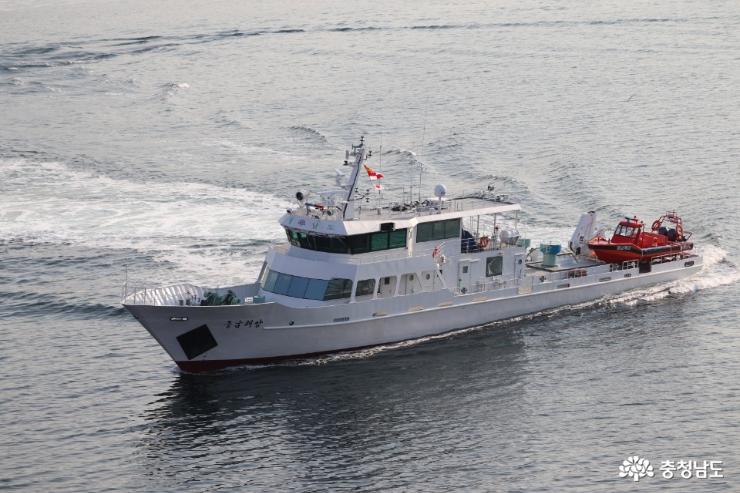 180톤급 새 어업지도선 ‘충남해양호’ 취항