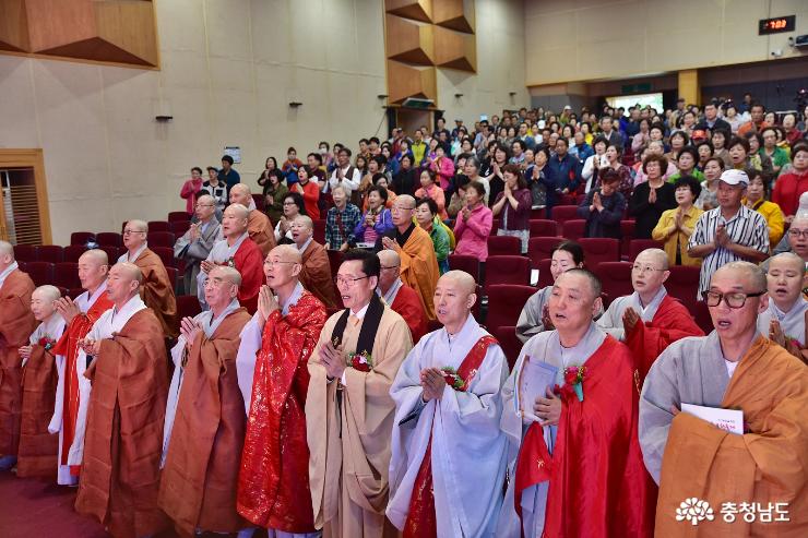 부처님오신날, 논산시민을 위한 행복기원봉축문화축제 열려