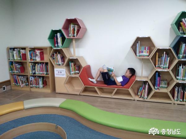 [사람향기] 어린이도서관이 천국일세!