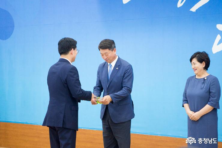 주권자인 도민의 눈높이에서 도정을 평가 사진