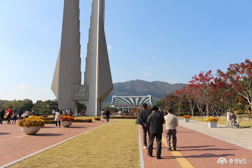 단풍들도 곱게 물든 ...