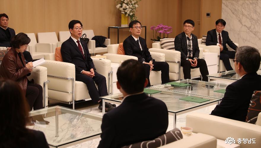 충남도 올해 14개 외투유치 목표 초과 1