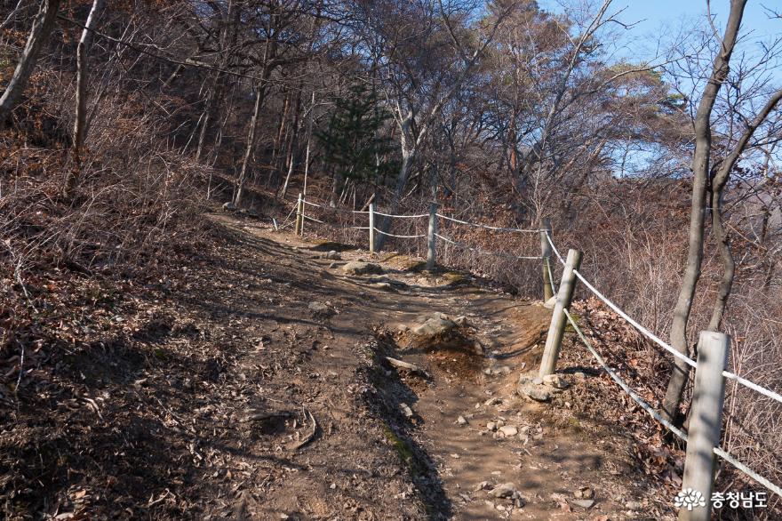 마곡사 산신각(麻谷寺 山神閣) 가는 길