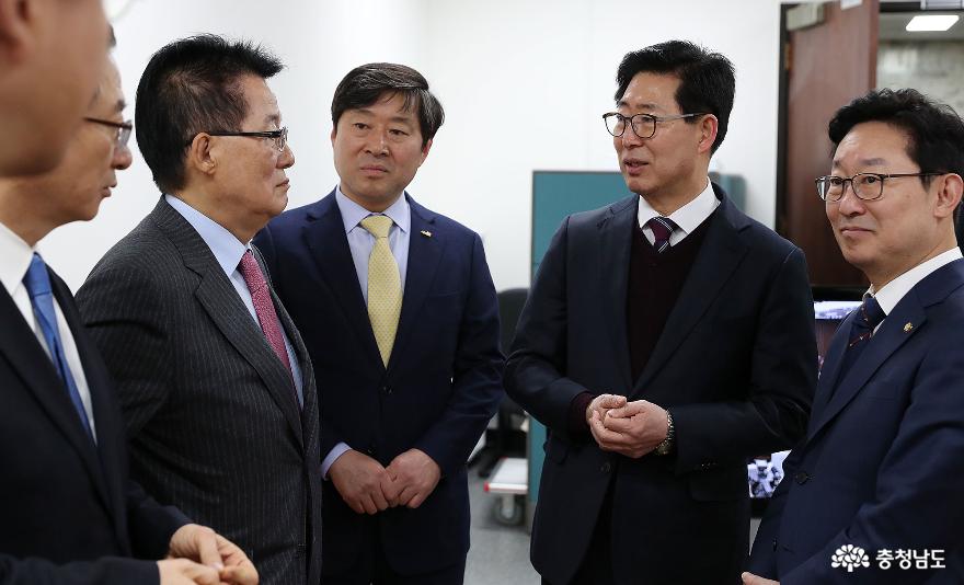 "220만 혁신도시 염원" 국회에 전했다 3