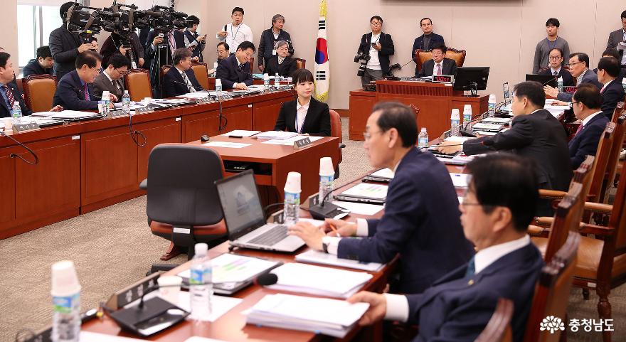 ‘균특법 개정안’ 산자위 통과…혁신도시 본회의 넘는다 2