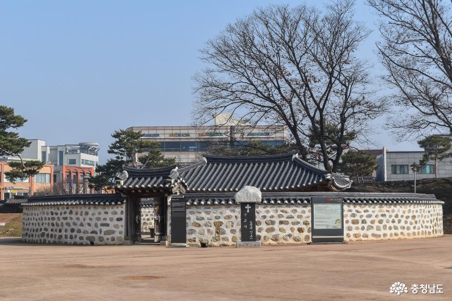 과거와 현재가 공존하는 홍주성 조양문, 홍주아문, 안회당, 여하정 사진