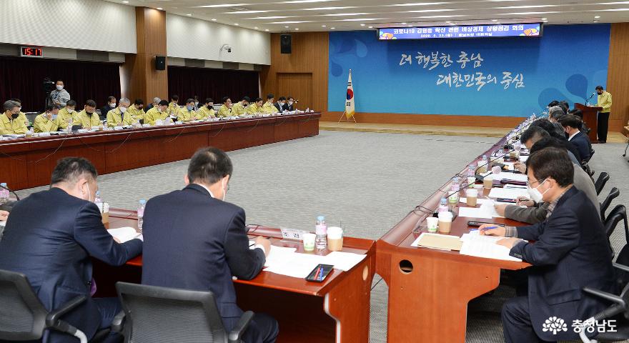 “‘유동성 함정’ 진입…명목소득 3조 감소” 5