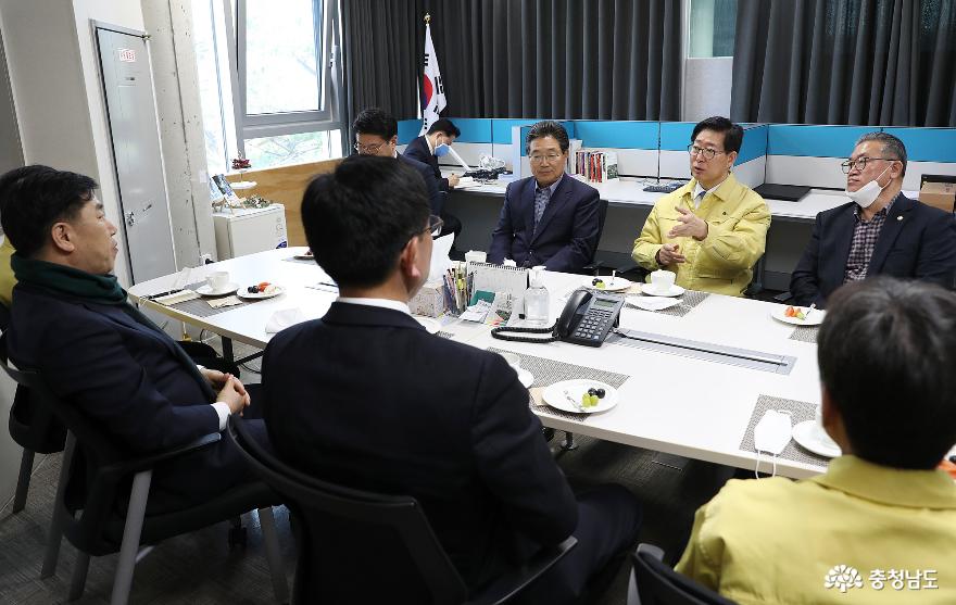 복지시설·교회 찾아 코로나19 예방 당부 3