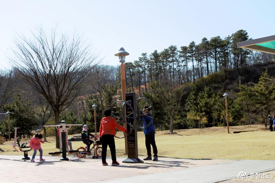 코로나19로 인한 답답함 해소, 천안 쌍용공원 산책으로!! 사진