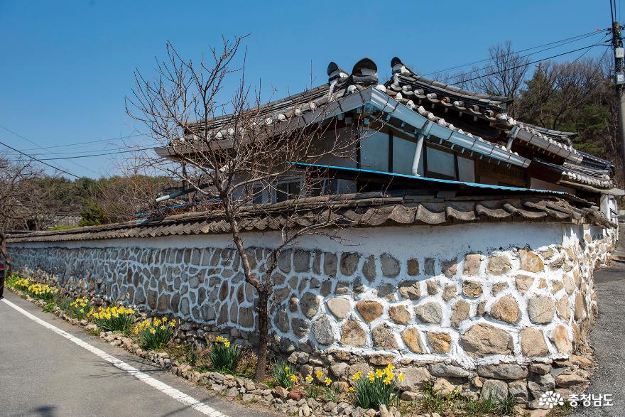 전원적인 느낌이 물씬 풍기는 갑사 한옥마을 민박촌 사진