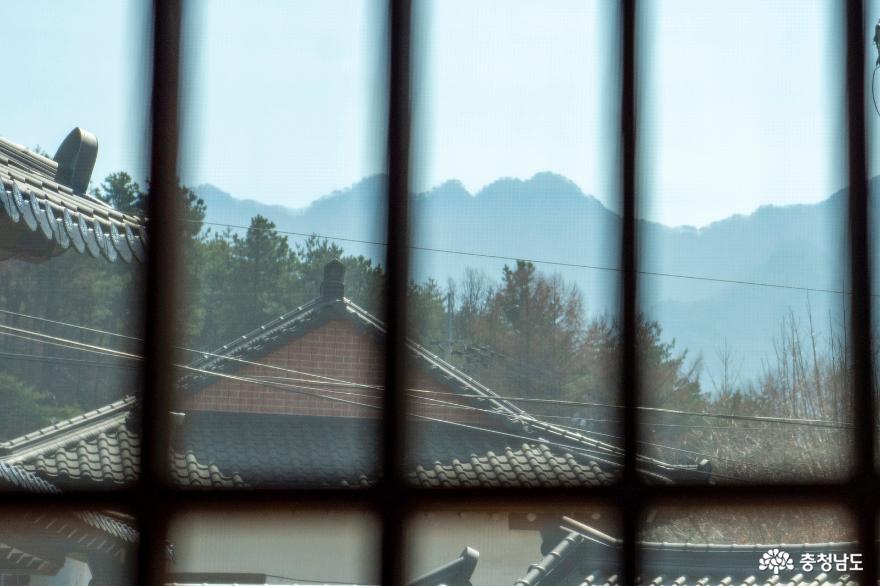 전원적인 느낌이 물씬 풍기는 갑사 한옥마을 민박촌 사진