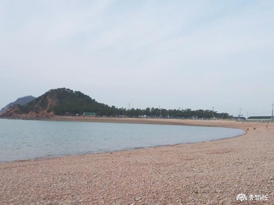 드넓은 바다 앞에서 느끼는 일상의 감사함 사진