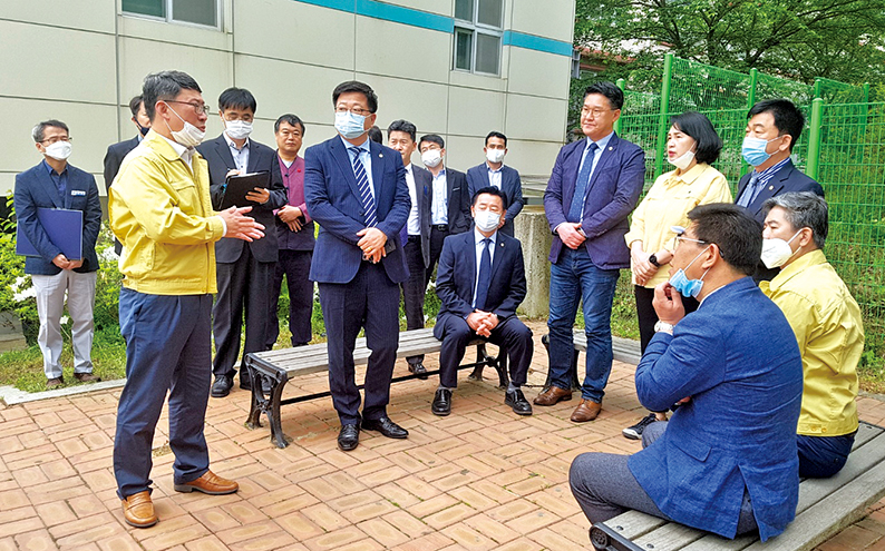 학생수영장·초등학교 예정지방문 1