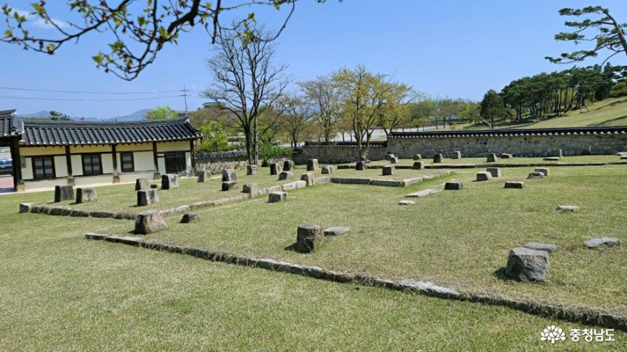 예산 여행, 화순옹주홍문 열녀문과 김한신 합장묘 사진