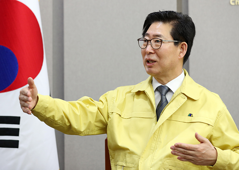 “밤낮 휴일 가리지 않겠습니다” 1