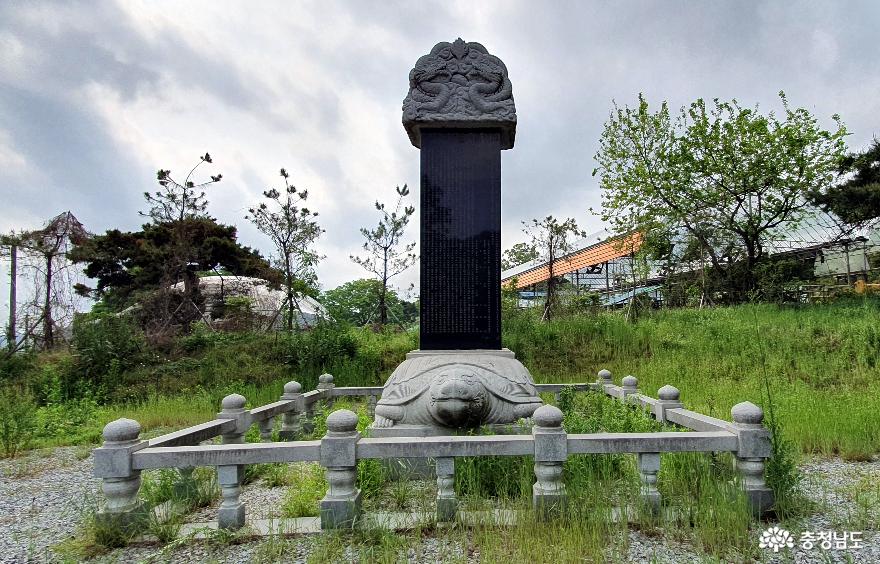 충헌사 인근의 어사 박문수 .