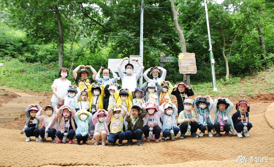 맹정호 서산시장, 부춘산 황톳길 조성사업 현장 방문 3