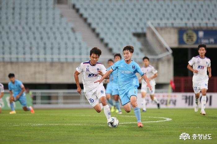 천안시축구단, ‘막판 통한의 2실점’ 극복 못하고 홈에서 첫 패배 1