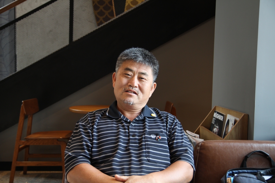 “무대에 오르지 못하는 배우들...투잡, 쓰리잡은 기본” 1