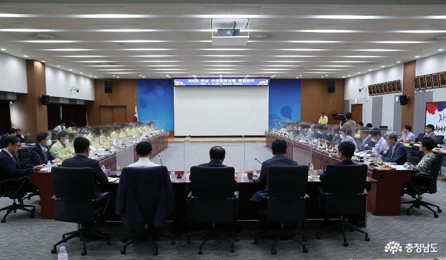 “고용 쇼크 막는다”…일자리 창출과 고용 유지 ‘투트랙’ 1