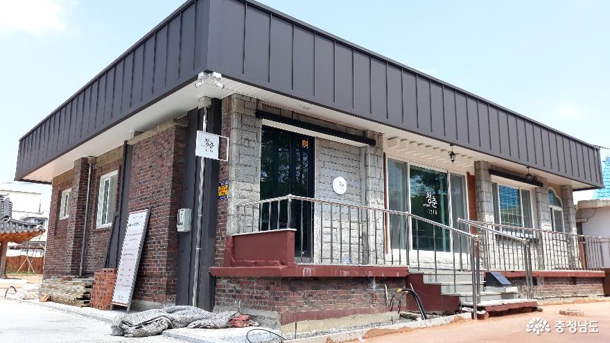 충남넷 모바일 공주시 청소년들의 봄날 같은 공간 청춘1318 카페를 소개합니다