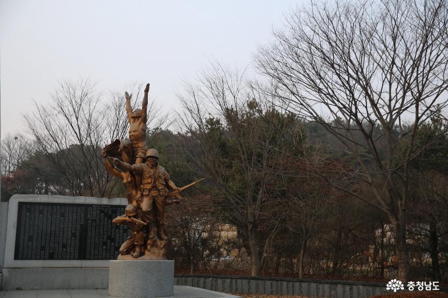 부여의입구사비문에서만나는부여와한국전쟁기념탑 6