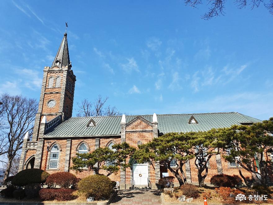 공주 최초 천주교 성당 중동성당
