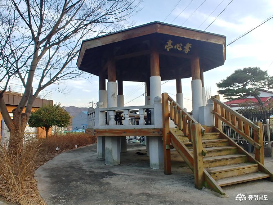 여행 - 일출과 함께 계룡산이 나타나는 마을 - 충청남도 일출과 함께 계룡산이 나타나는 마을