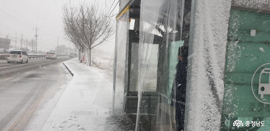 아산시, 버스승강장 10개소 ‘바람막이’ 설치