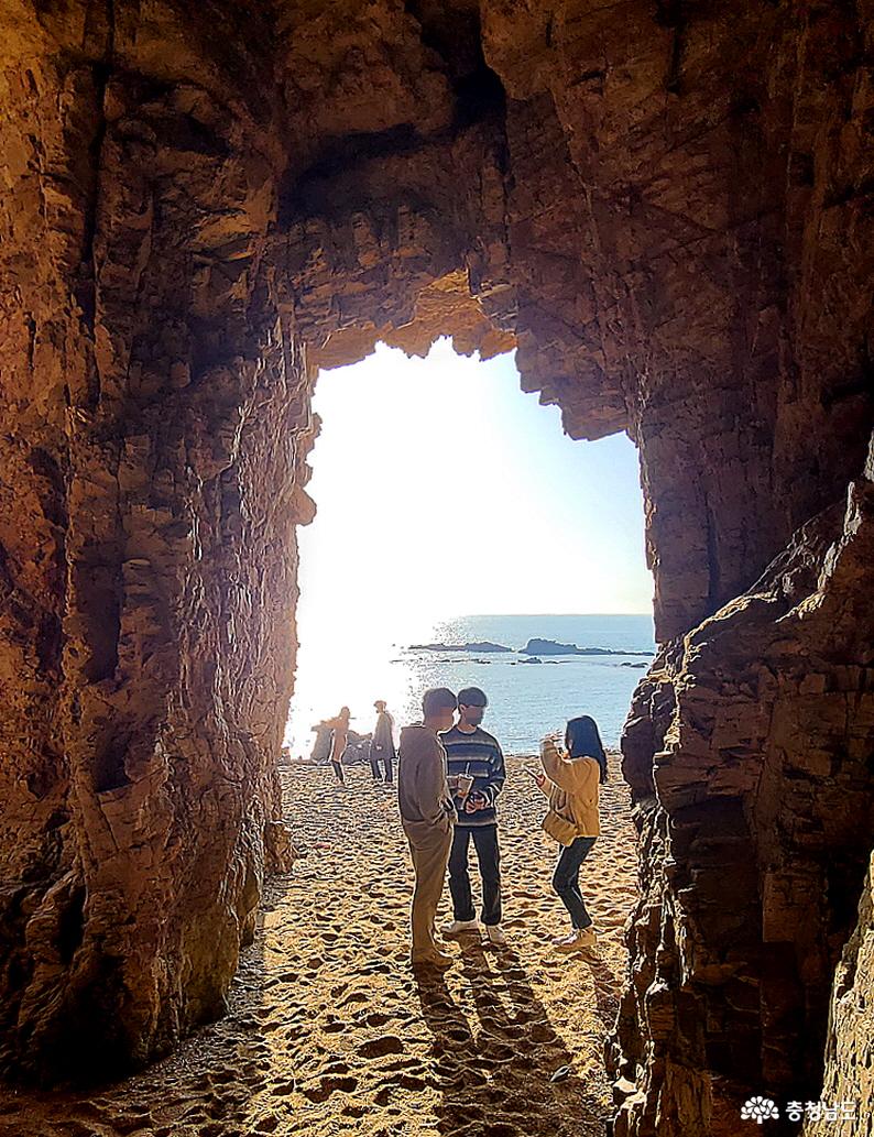 태안 요즘 핫한 곳 파도리 해식동굴 사진