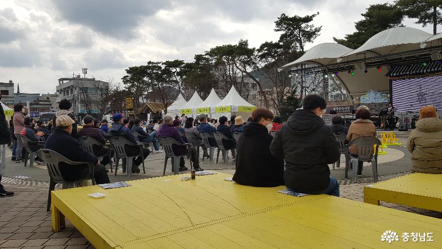 '사백 년 인절미 축제' 열린 공주산성시장 사진
