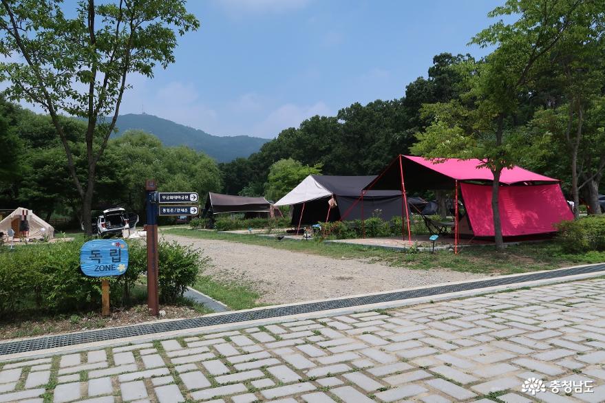 역사공부하면서 캠핑을 즐길 수 있는 천안 독립기념관 캠핑장