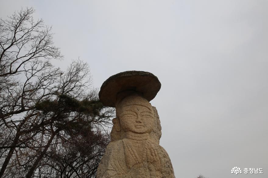 아산의 영인면에 남겨진 우리문화의 흔적 신현리미륵불, 여민루 사진
