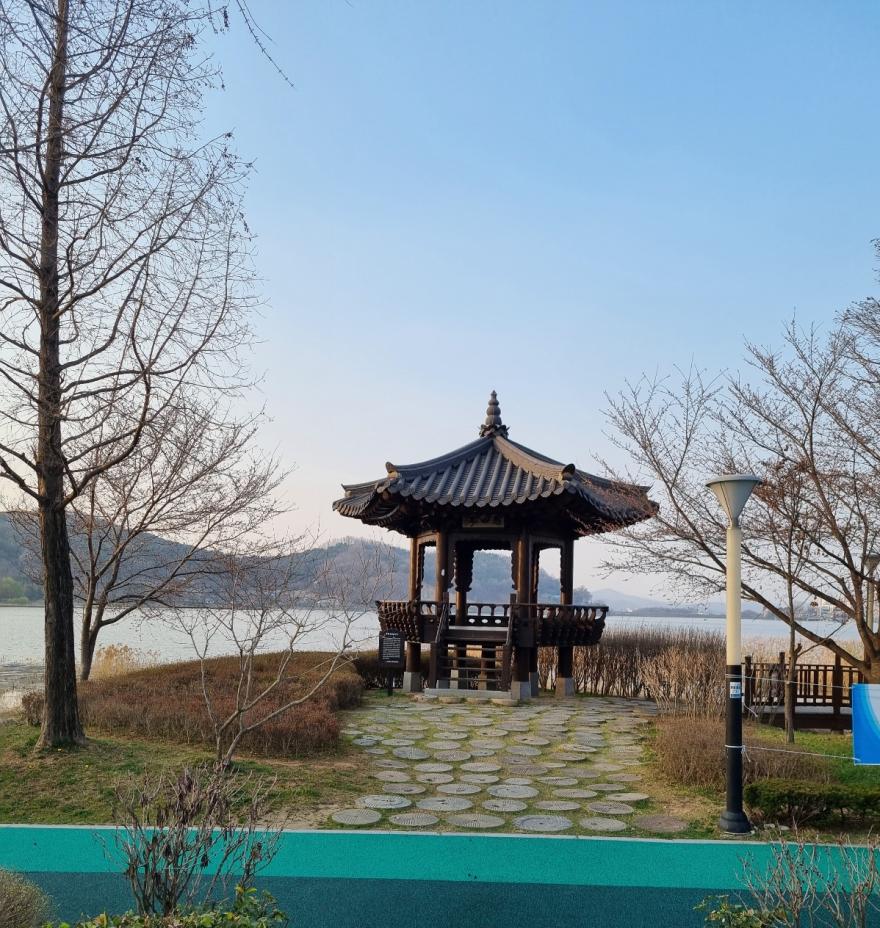 아산신정호수변공원 38