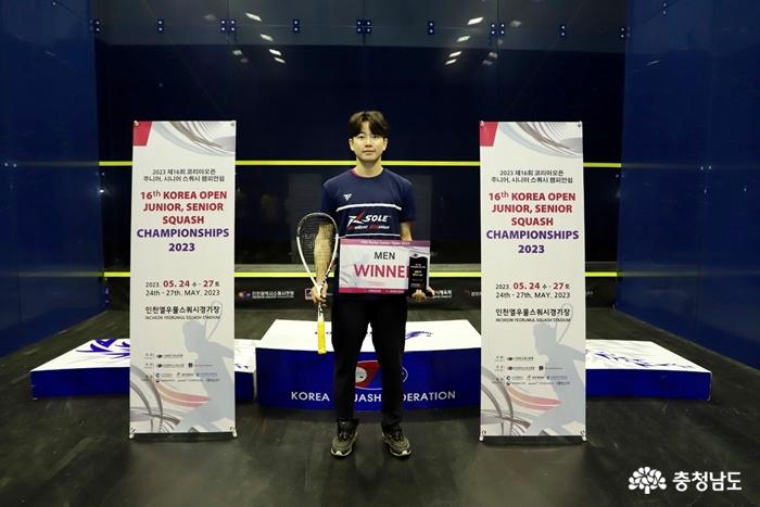 ‘고교생 스쿼시 국대’ 나주영, 코리아오픈 시니어부문서 선배들 누르고 당당히 우승