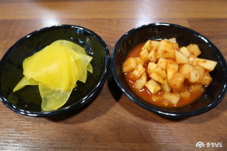 달만한 돈까스와 김밥을 맛 볼 수 있는 천안 달식당 사진