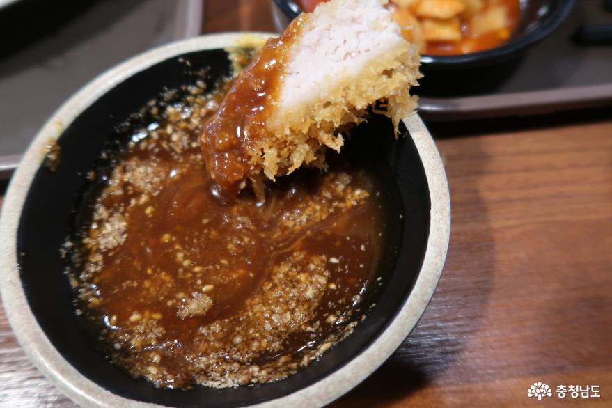 달만한 돈까스와 김밥을 맛 볼 수 있는 천안 달식당 사진