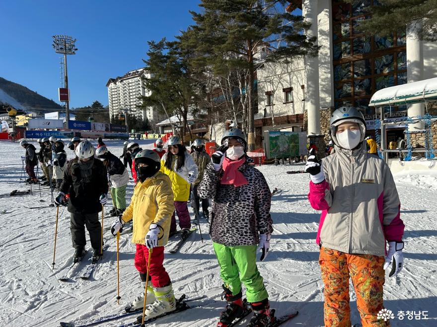 보령 미산초, 우리만의 동계올림픽 '스키캠프' 운영